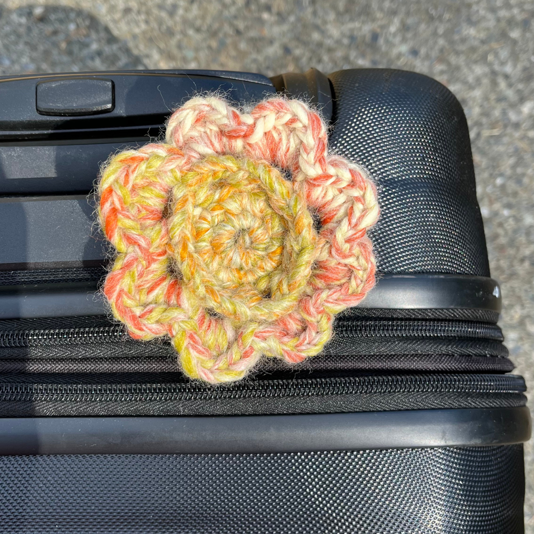 Crochet Irish Rose Pattern: Luggage Tag, Bracelet, Hair Tie