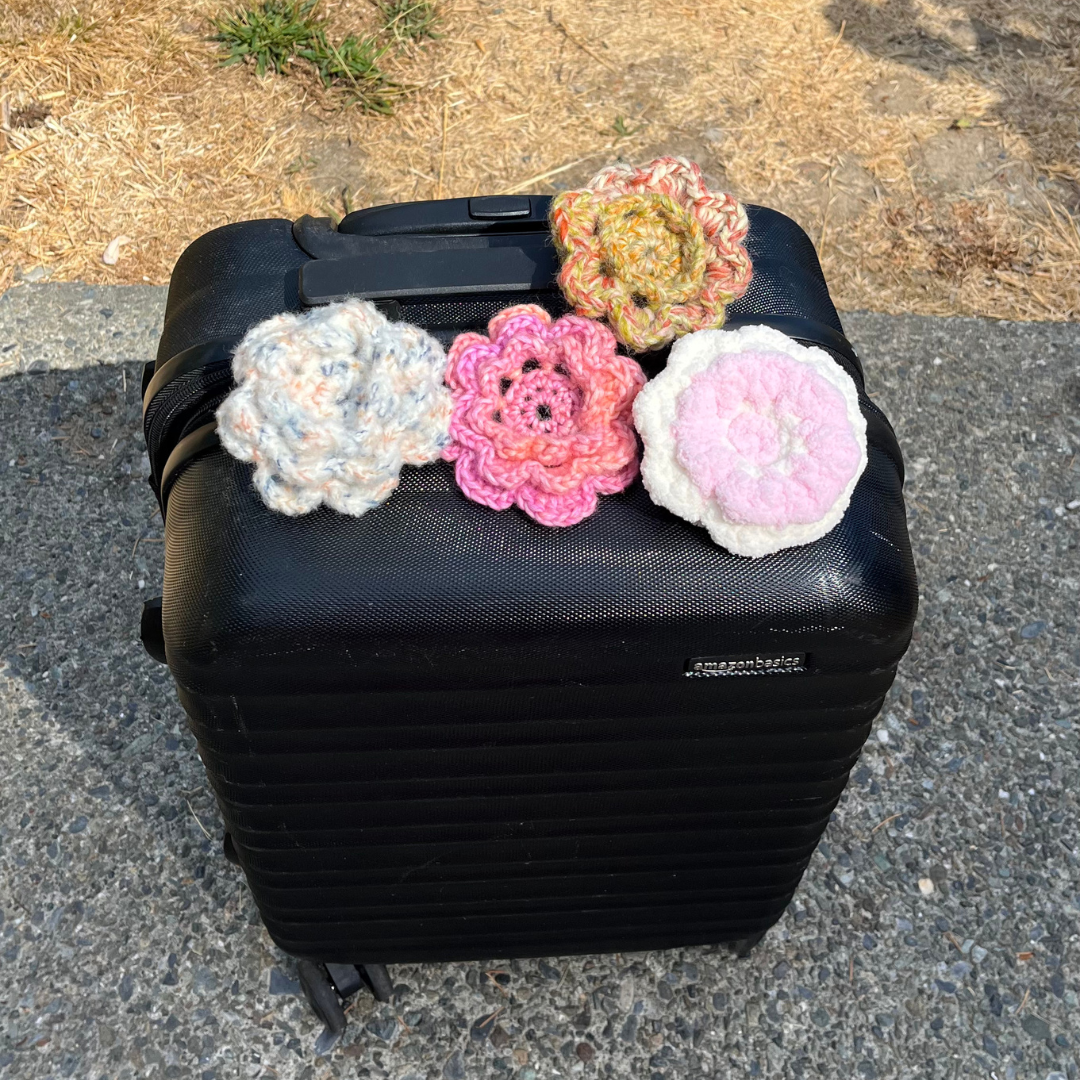 Crochet Irish Rose Pattern: Luggage Tag, Bracelet, Hair Tie